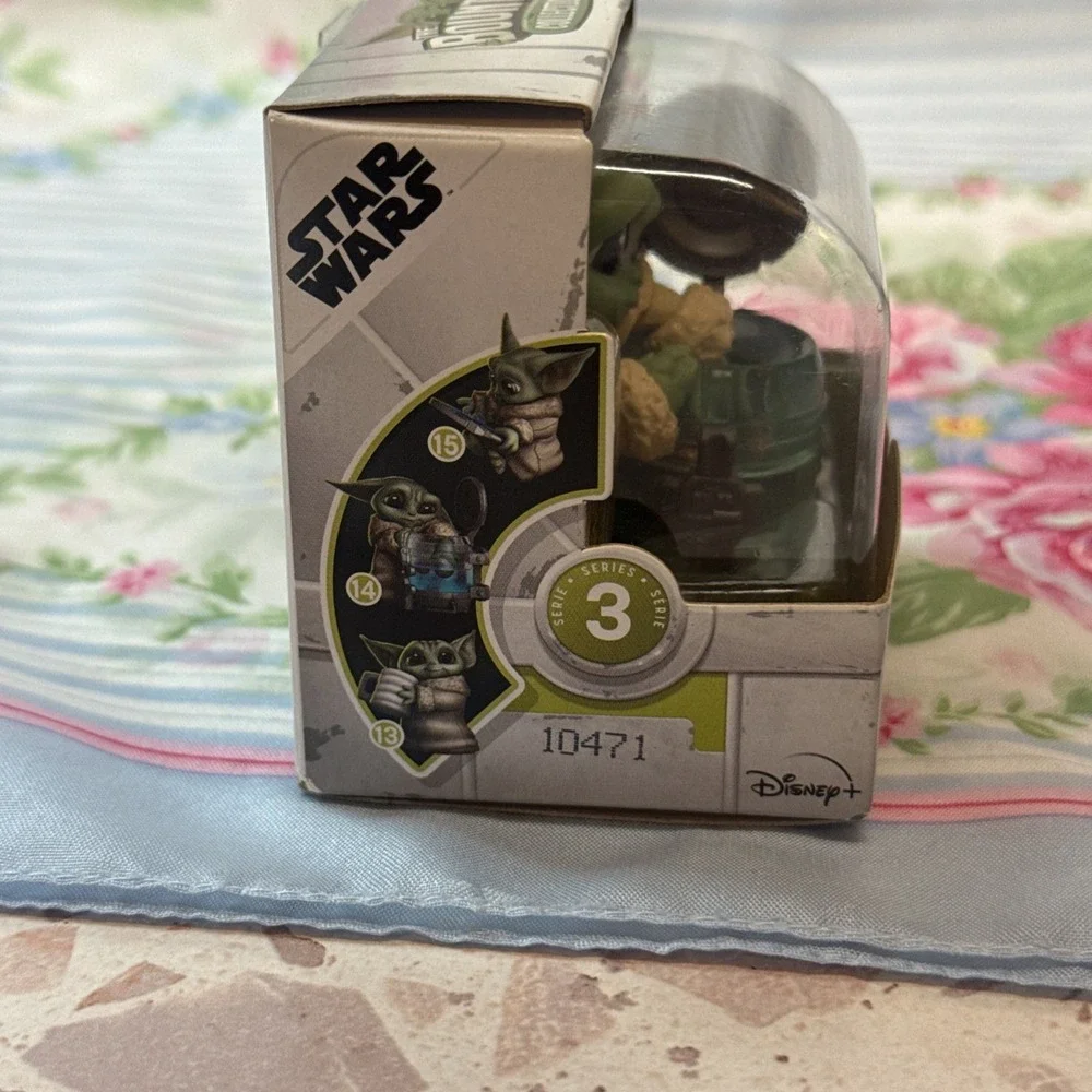 STAR‎ WARS THE MANDALORAIN THE CHILD the bounty collection the child Series 3